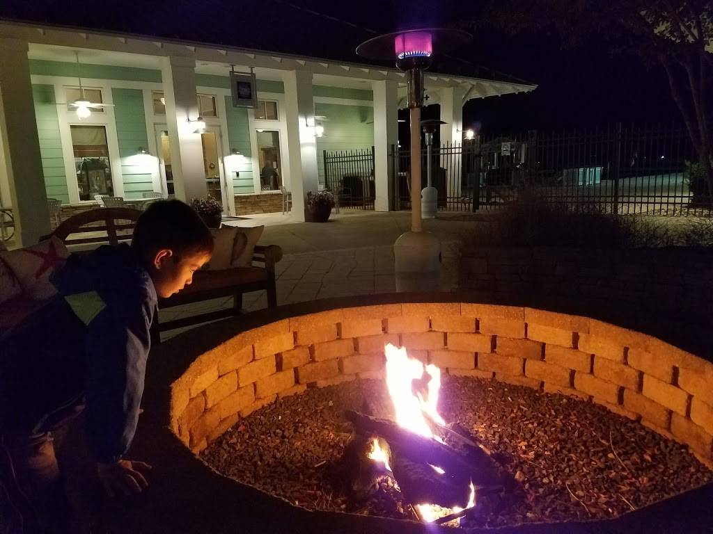 Terrace Grill | restaurant | 32813 Peninsula Esplanade, Millsboro, DE 19966, USA | 3029454860 OR +1 302-945-4860