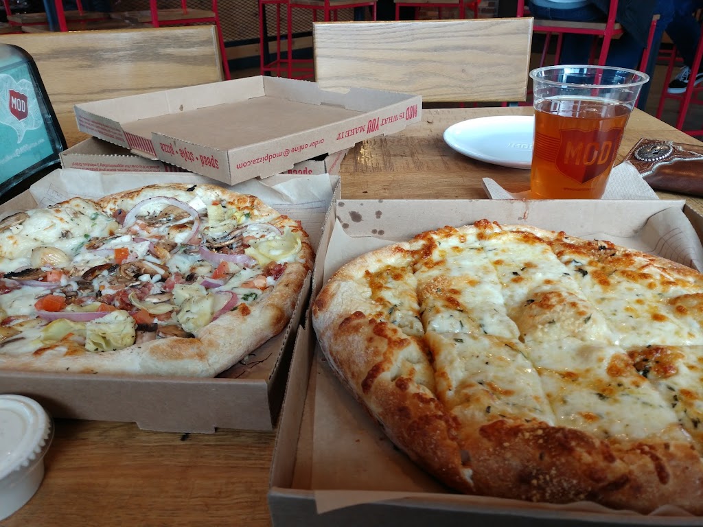 MOD Pizza | restaurant | 20516 Robal Ln Suite 190, Bend, OR 97701, USA | 4582563165 OR +1 458-256-3165