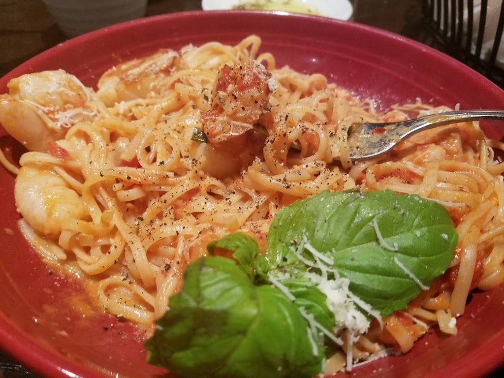 Carrabbas Italian Grill | restaurant | 12957 Cortez Blvd, Brooksville, FL 34613, USA | 3525979805 OR +1 352-597-9805