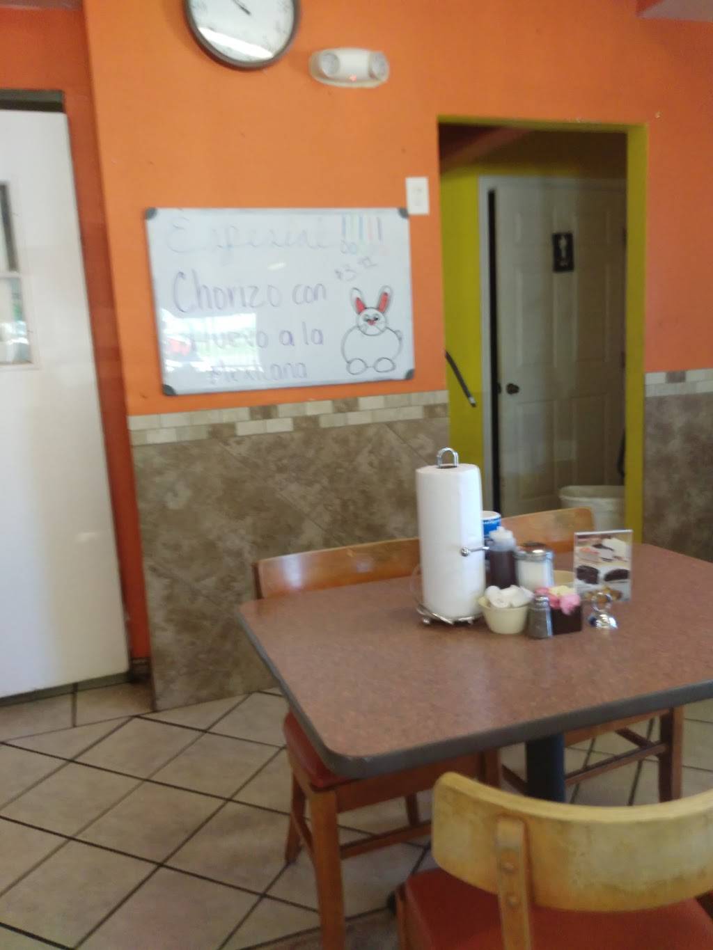 Vallarta Grill | restaurant | 18940 K St, Somerset, TX 78069, USA | 8304291400 OR +1 830-429-1400