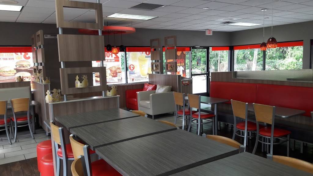 Burger King | restaurant | 305 Sunrise Blvd, DeBary, FL 32713, USA | 3866682833 OR +1 386-668-2833