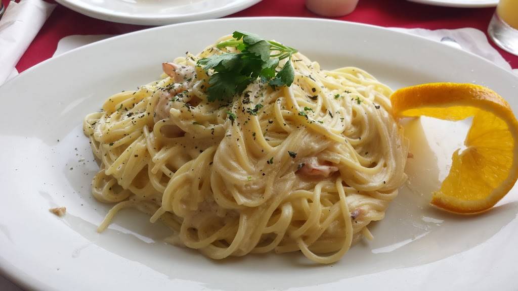 Juniors | restaurant | Carretera a la Bufadora Km 8, Punta Banda, 22793 Ensenada, B.C., Mexico | 016461542621 OR +52 646 154 2621