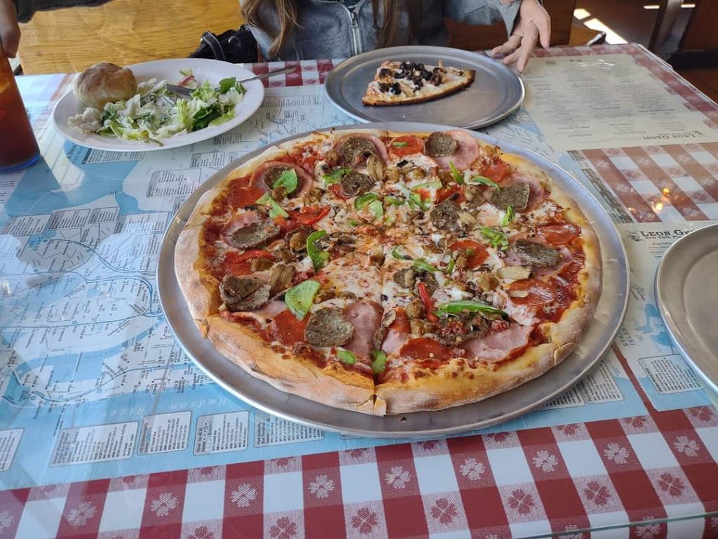 Leon Gessi New York Pizza | restaurant | 1806 Palmer Park Blvd, Colorado Springs, CO 80909, USA | 7196351542 OR +1 719-635-1542