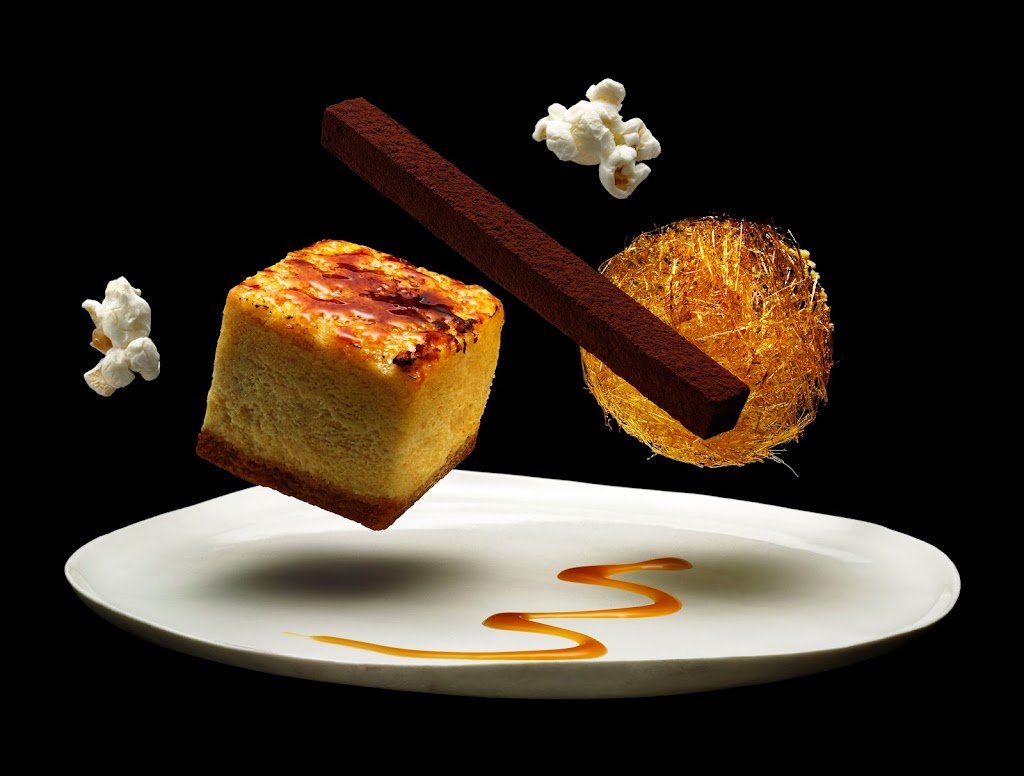 Medallion Fine Dining | restaurant | 50 Park Pl, Newark, NJ 07102, USA | 9737326250 OR +1 973-732-6250