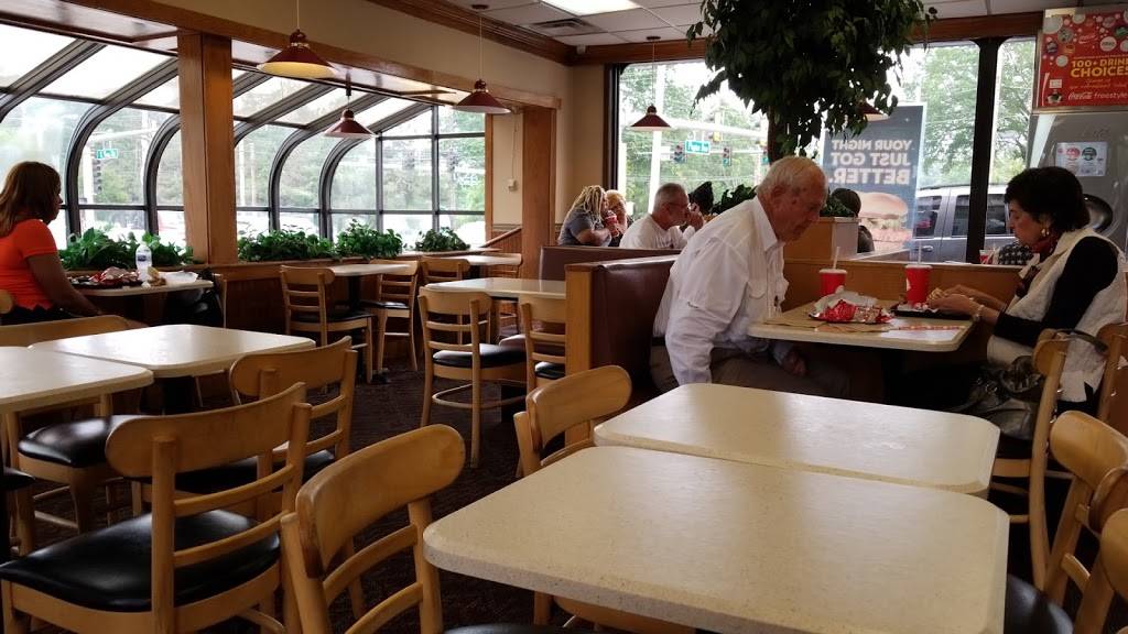 Wendys | restaurant | 5541 Poplar Ave, Memphis, TN 38119, USA | 9017670516 OR +1 901-767-0516