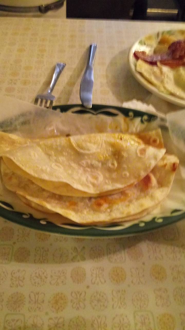 Boston House | restaurant | 950 Penn St, Reading, PA 19602, USA | 6103738831 OR +1 610-373-8831