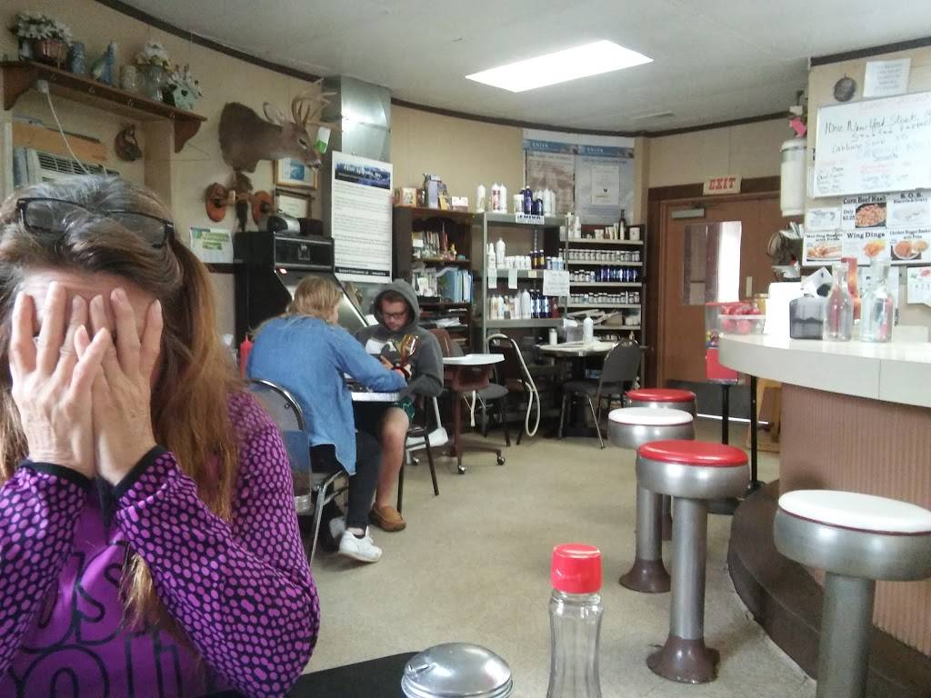 Chuckies Bay County Flea Market | restaurant | 108 Adams St, Bay City, MI 48708, USA | 9898930541 OR +1 989-893-0541