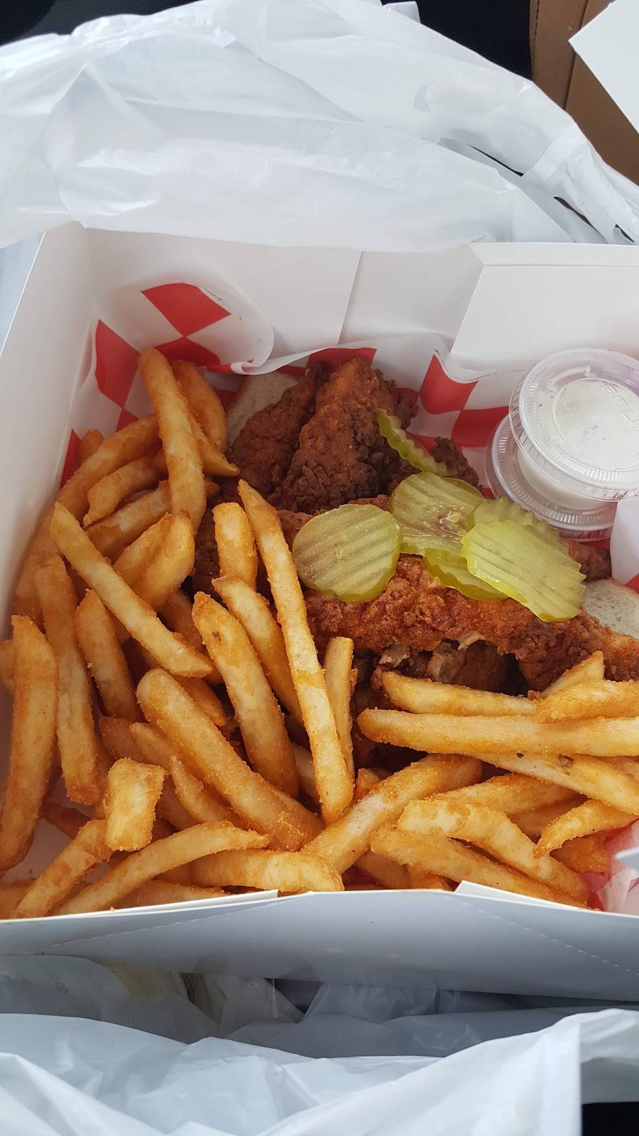 24 Hot Chicken & Waffle Bar - Nashville Hot Chicken Full Bar | restaurant | 1885 Dallas Pkwy, Plano, TX 75093, USA | 9729822707 OR +1 972-982-2707