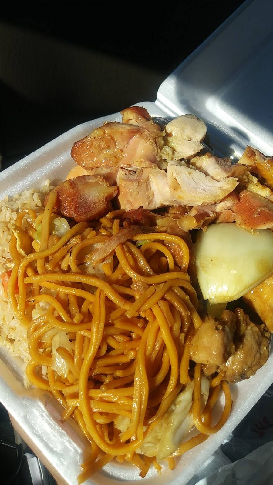 Wok & Roll | restaurant | 4030 N Harbor Blvd, La Habra, CA 90631, USA | 7146268899 OR +1 714-626-8899