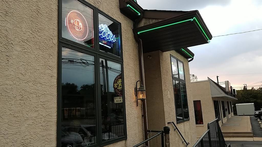 Old Original Nicks Roast Beef | meal takeaway | 10 E Woodland Ave, Springfield, PA 19064, USA | 6106901112 OR +1 610-690-1112