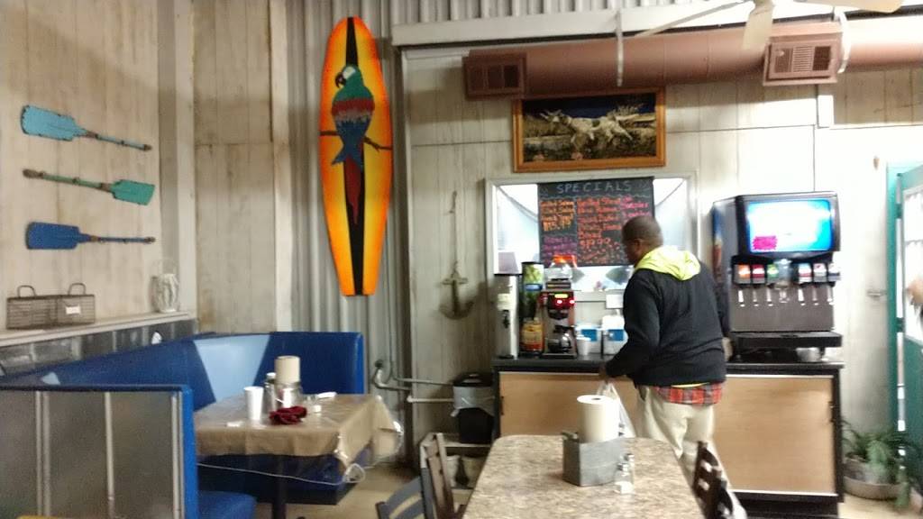 Browns Quality Seafood | restaurant | 602 W 6th St, Waynesboro, GA 30830, USA | 7065540102 OR +1 706-554-0102