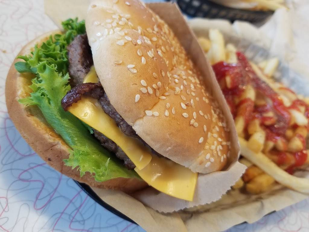 Burgerville | meal takeaway | 715 S Columbia River Hwy, St Helens, OR 97051, USA | 5033975885 OR +1 503-397-5885