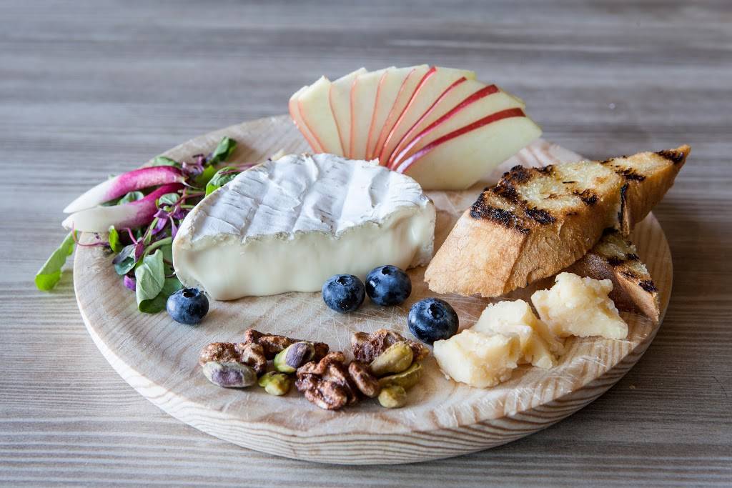 Cork & Slice | restaurant | 477 Chestnut St, Cedarhurst, NY 11516, USA | 5168377788 OR +1 516-837-7788