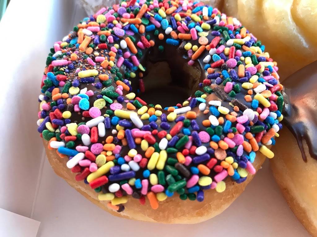 Dunkin | bakery | 91292 Overseas Hwy, Tavernier, FL 33070, USA | 3055095173 OR +1 305-509-5173