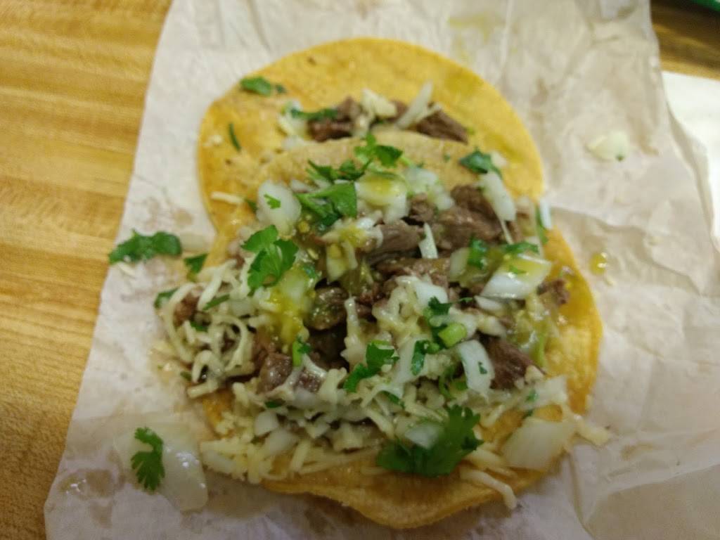 La Pasadita | restaurant | 1140 N Ashland Ave, Chicago, IL 60622, USA | 7732782130 OR +1 773-278-2130