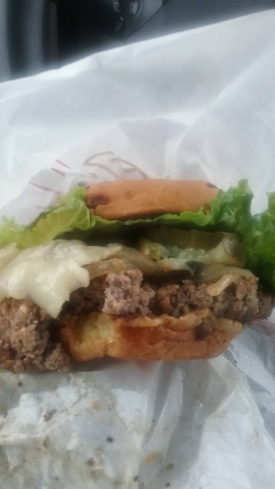 Smashburger | restaurant | 1270 Promenade Pl, Eagan, MN 55121, USA | 6512510037 OR +1 651-251-0037