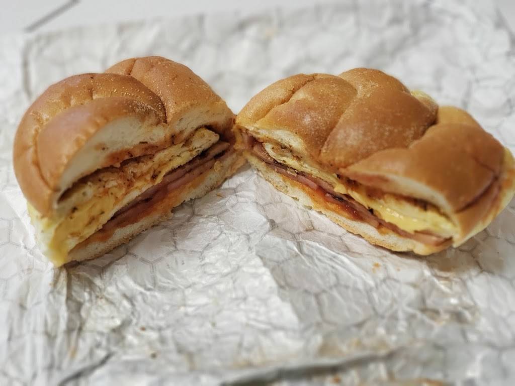 Village Gourmet Deli | restaurant | 1290 Broad St, Bloomfield, NJ 07003, USA | 9733385759 OR +1 973-338-5759