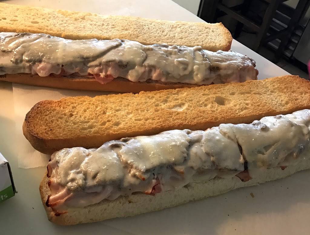 Sarussi Cafeteria and Restaurant | restaurant | 3678 W 12th Ave, Hialeah, FL 33012, USA | 3058244944 OR +1 305-824-4944