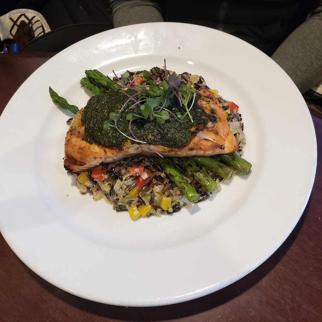 Wine Dive + Kitchen | restaurant | 121 N 4th St, Manhattan, KS 66502, USA | 7857122413 OR +1 785-712-2413