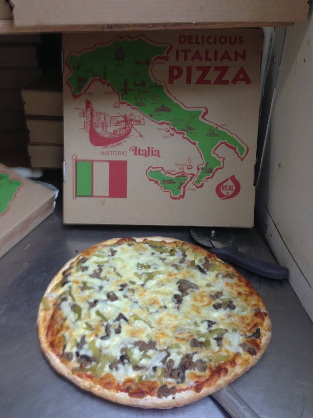 Piccolos Pizzeria | restaurant | 127 E Main St, Tiskilwa, IL 61368, USA | 8156464661 OR +1 815-646-4661