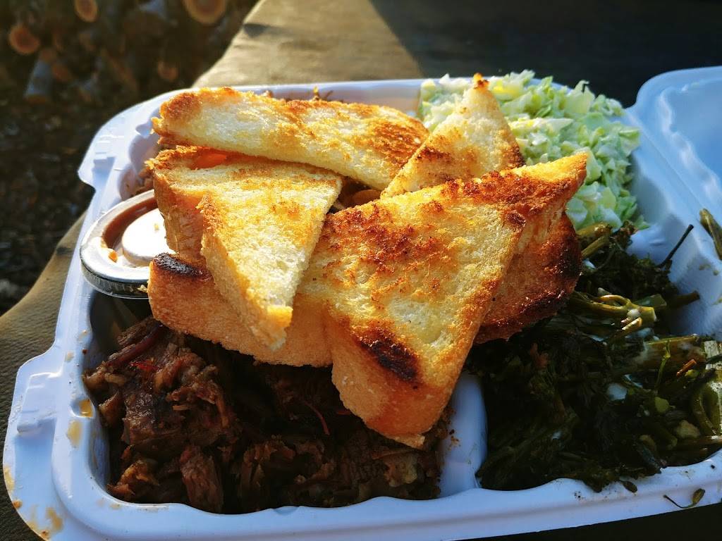 Dads Diner Old School BBQ | restaurant | 903-909 22nd St, Anacortes, WA 98221, USA | 3608402938 OR +1 360-840-2938