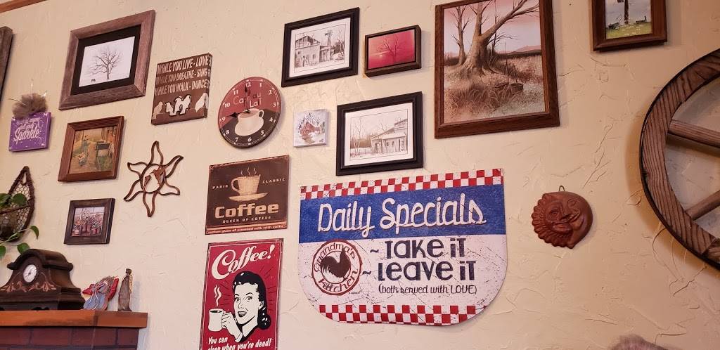 Wandas Roadside Cafe | cafe | 33080 W 83rd St, De Soto, KS 66018, USA | 9135865063 OR +1 913-586-5063