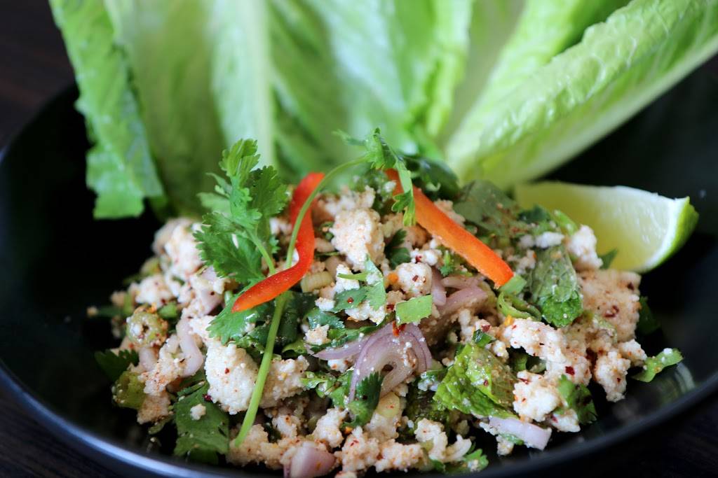 Songkran Thai Kitchen | restaurant | 1101 Uptown Park Blvd #8, Houston, TX 77056, USA | 7139939096 OR +1 713-993-9096