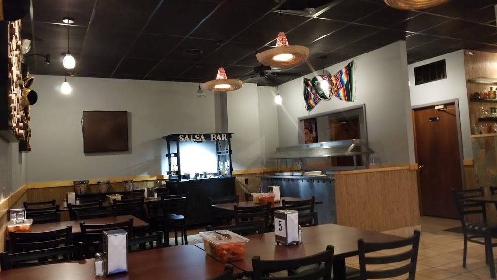 El Senor De Los Tacos | restaurant | 1001 N 7th St, Rochelle, IL 61068, USA | 8155616872 OR +1 815-561-6872