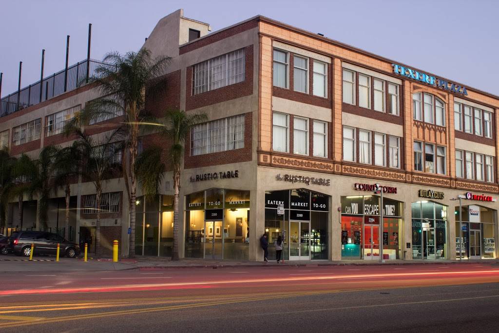 The Rustiq Table | restaurant | 2280 S Figueroa St, Los Angeles, CA 90007, USA | 2135365542 OR +1 213-536-5542