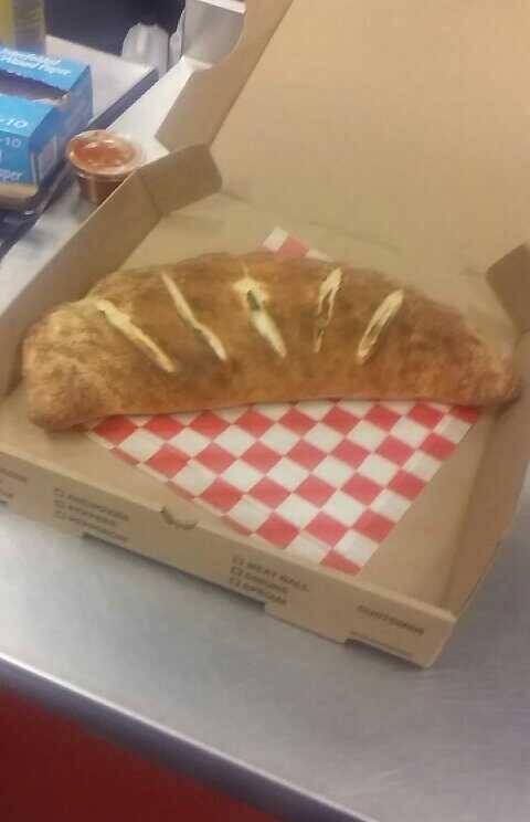 Eatza MY Pizza | restaurant | 100 Ridgeview Dr, Smithfield, PA 15478, USA | 7245698000 OR +1 724-569-8000