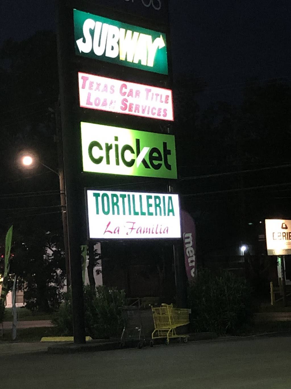 Tortillería La Familia | restaurant | 12835 Aldine Westfield Rd, Houston, TX 77039, USA | 8329218531 OR +1 832-921-8531
