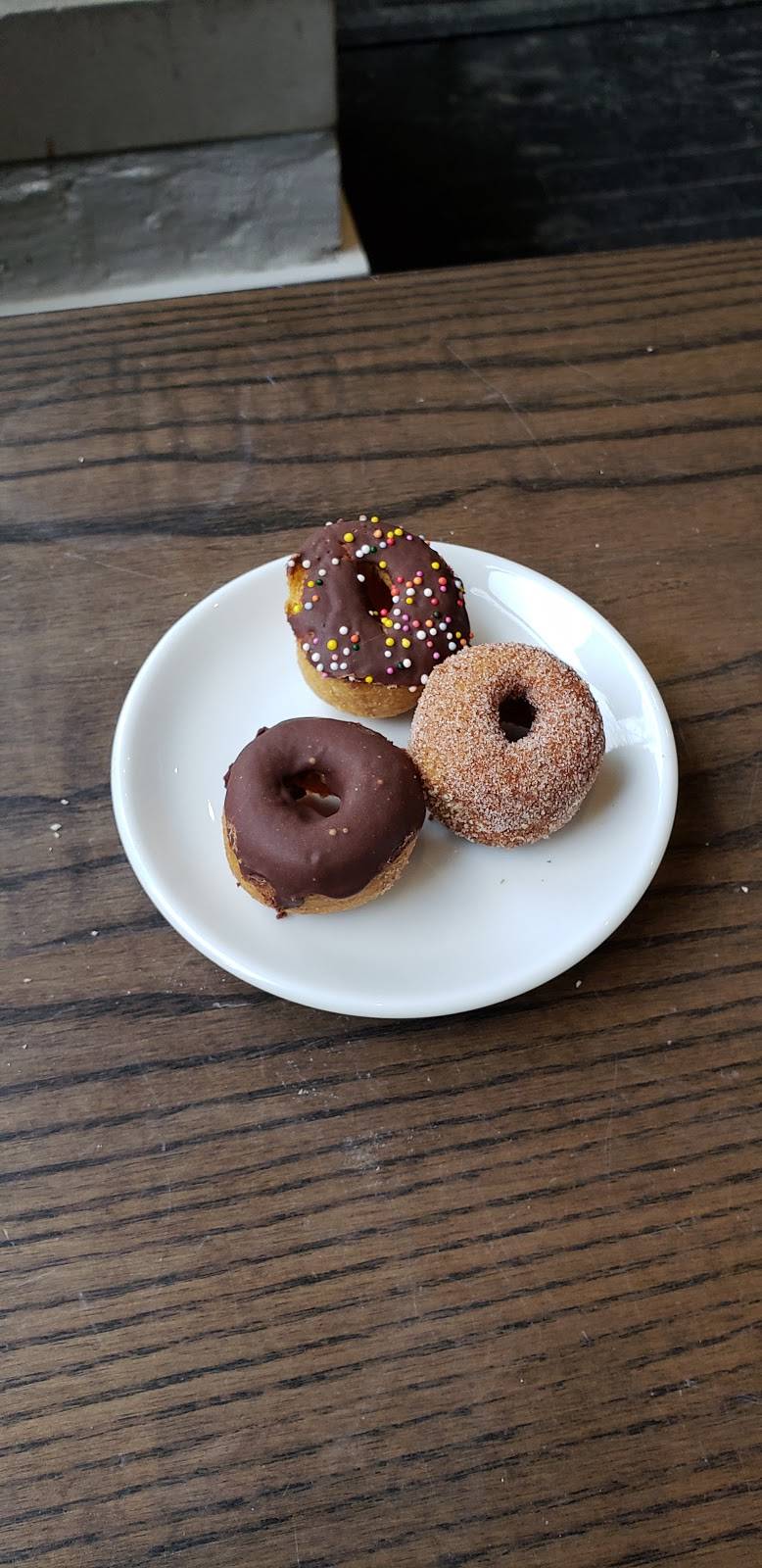 Ipsento 606 | cafe | 1813 N Milwaukee Ave, Chicago, IL 60647, USA | 8722068697 OR +1 872-206-8697