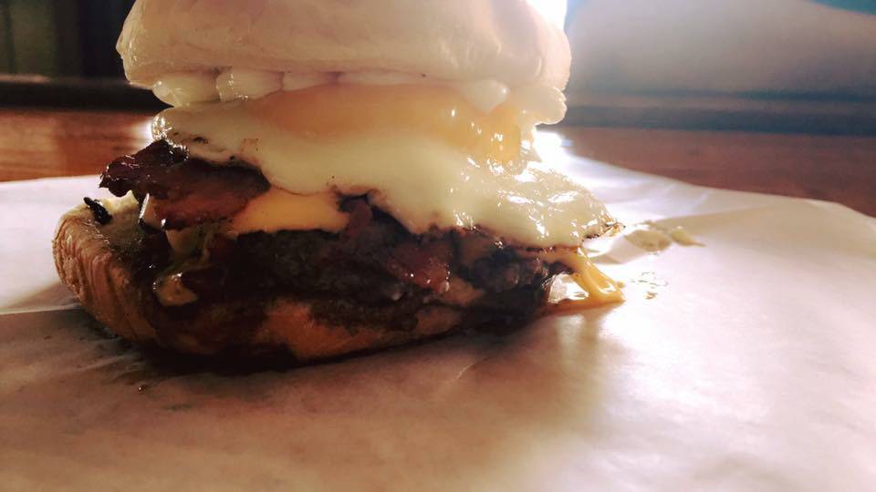 Hinsons Drive-In | restaurant | 2761 Cpcc Ln, Matthews, NC 28105, USA | 7048479506 OR +1 704-847-9506