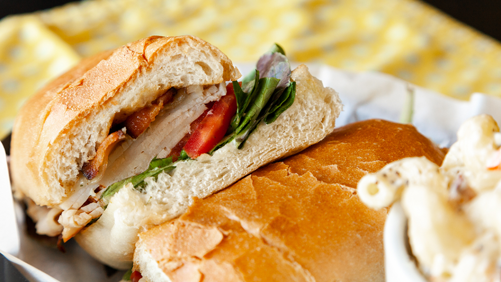 Joe On The Go Cafe | cafe | 2806 G St, Merced, CA 95340, USA | 2097230238 OR +1 209-723-0238