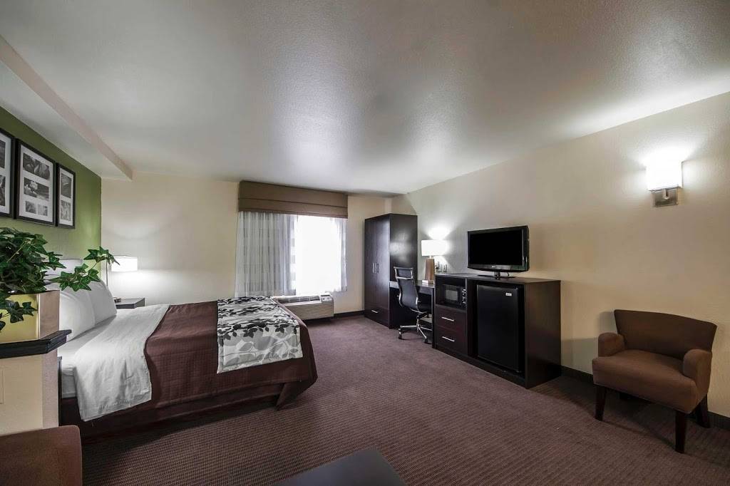 Sleep Inn & Suites Central/I-44 | restaurant | 8021 E 33rd St S, Tulsa, OK 74145, USA | 9189488870 OR +1 918-948-8870