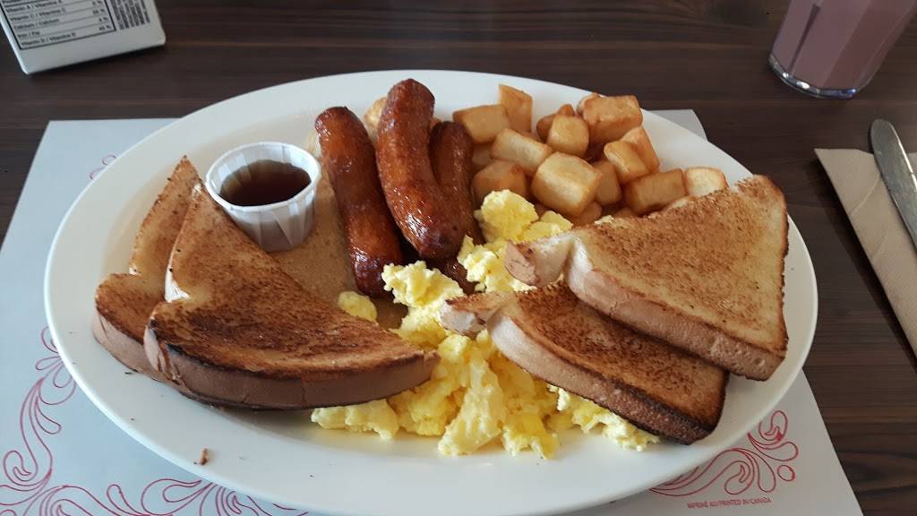 H&S Restaurant & Gas Bar | restaurant | 78 Lone Pine Rd, Port Severn, ON L0K 1S0, Canada | 7055382941 OR +1 705-538-2941