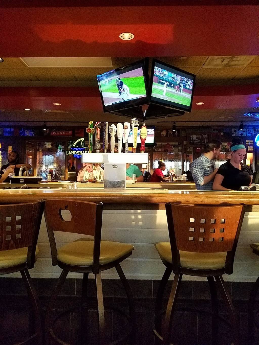 Applebees Grill + Bar | restaurant | 2535-37 Castor Ave, Philadelphia, PA 19134, USA | 2157441531 OR +1 215-744-1531
