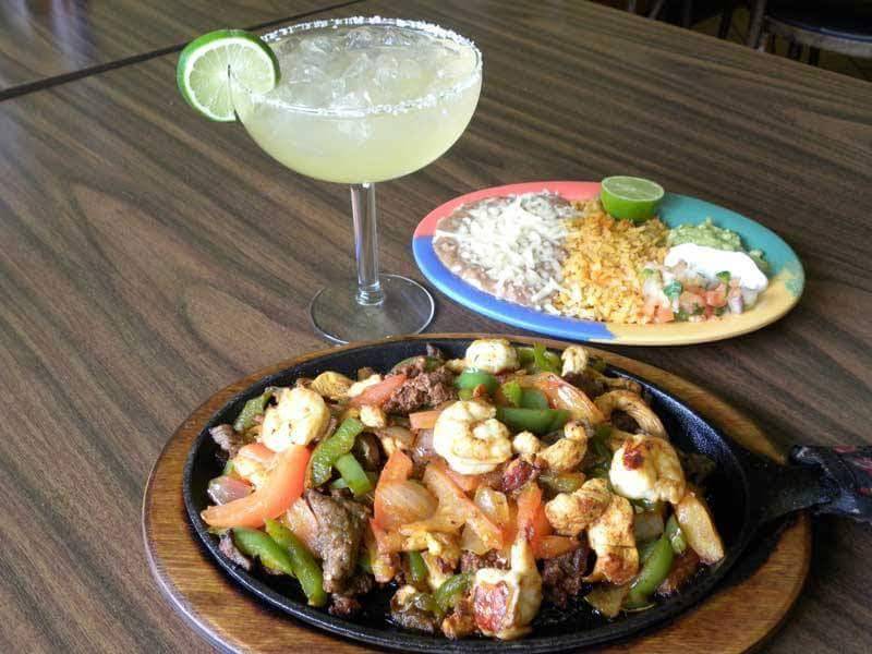 San Jose Mexican Restaurant | restaurant | 16540 Pointe Village Dr, Lutz, FL 33558, USA | 8139208833 OR +1 813-920-8833