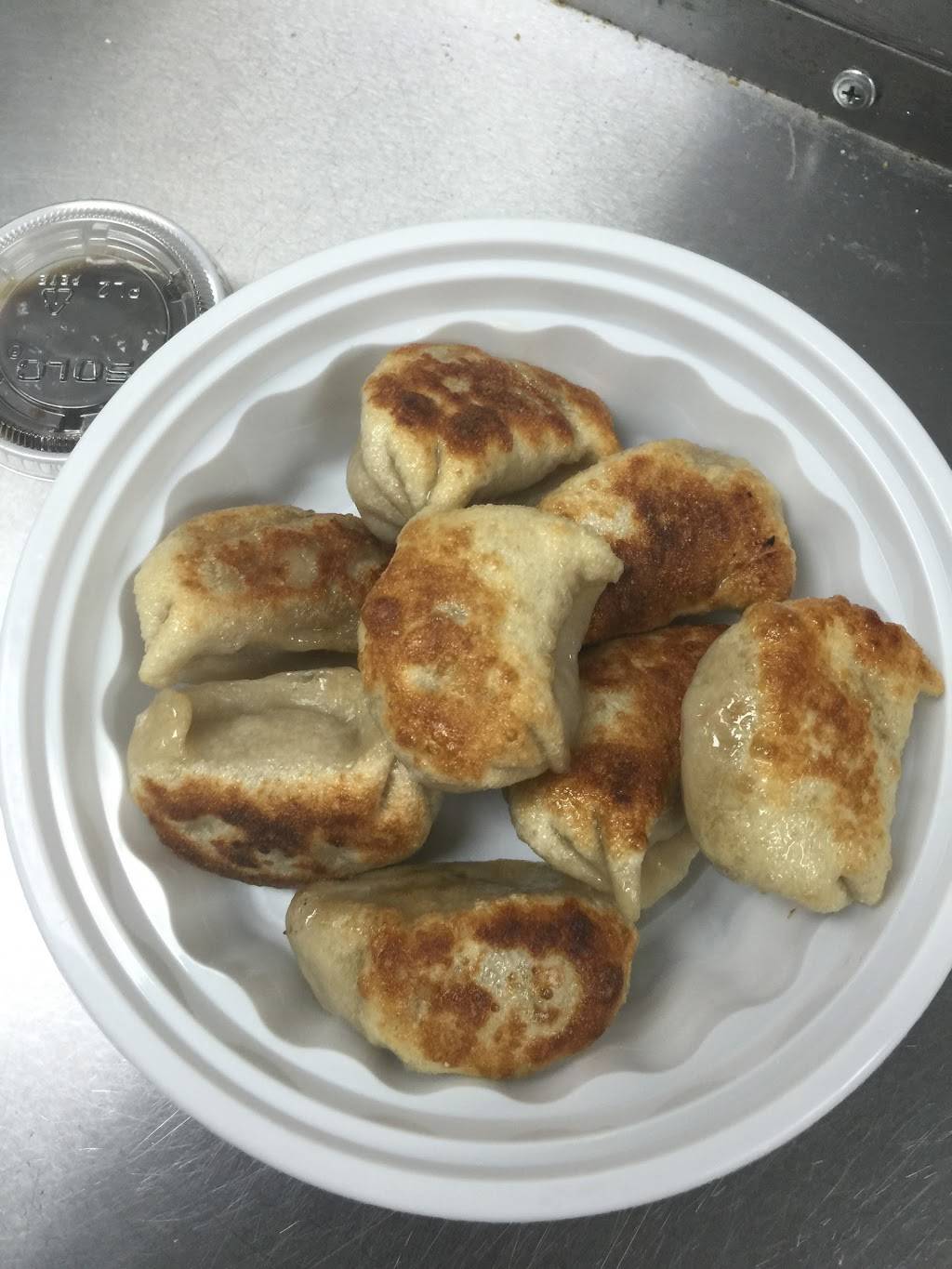 King House | restaurant | 2350 Middle Country Rd, Centereach, NY 11720, USA | 6316763380 OR +1 631-676-3380