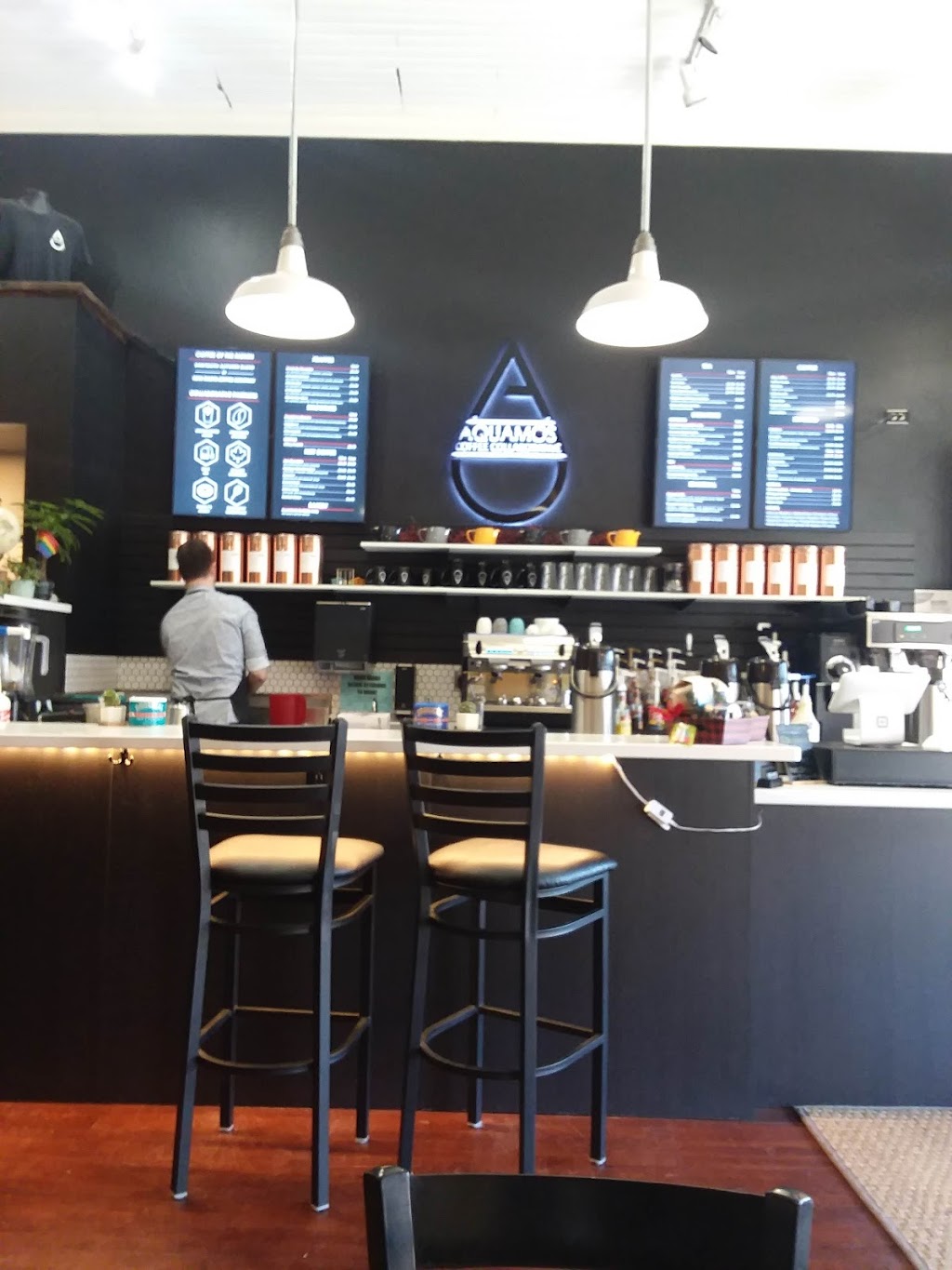 Aquamos Coffee Collaborative | bakery | 217 S Main St, Waupaca, WI 54981, USA | 7152700249 OR +1 715-270-0249