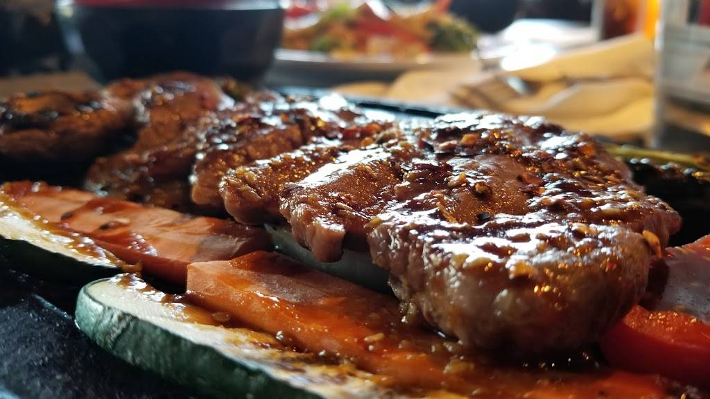 MikiSushi | restaurant | 180 Leveland Ln #5, Modesto, CA 95350, USA | 2095243555 OR +1 209-524-3555