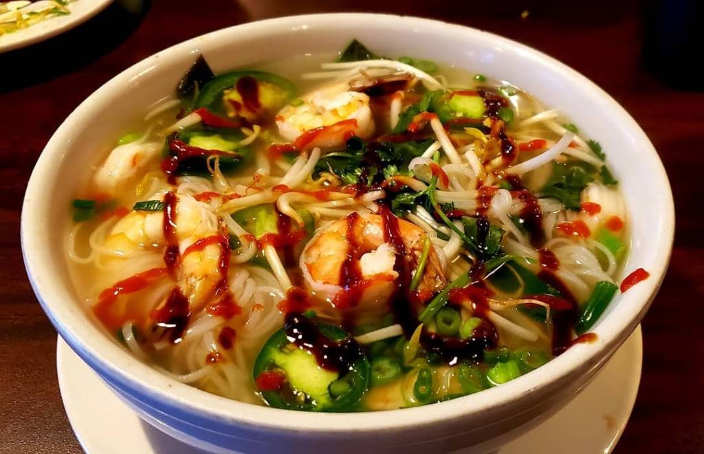 Green Papaya | restaurant | 3211 Oak Lawn Ave B, Dallas, TX 75219, USA | 2145214811 OR +1 214-521-4811