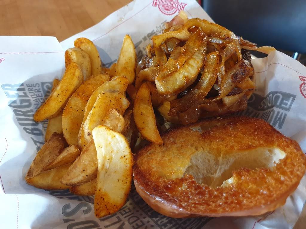 Fuddruckers | restaurant | 25407 Bell Patna Dr, Katy, TX 77494, USA | 2816447616 OR +1 281-644-7616