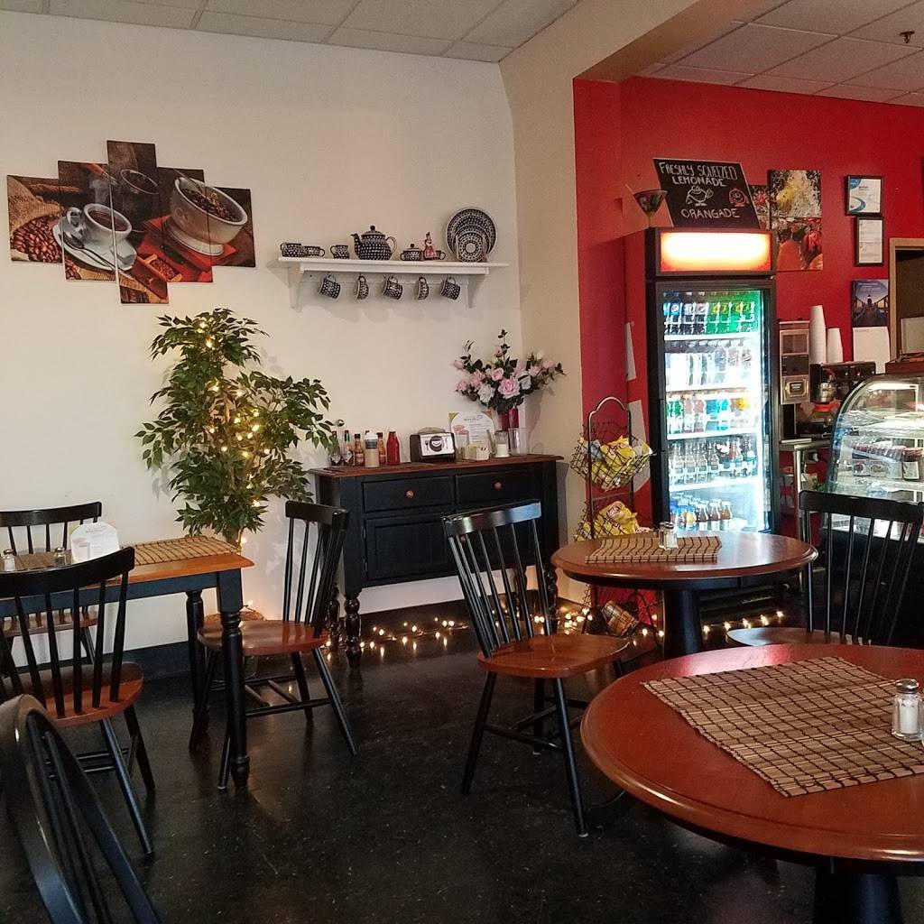 Janiks Pierogi Cafe | restaurant | 38-40 Main St, Westfield, MA 01085, USA | 4135795620 OR +1 413-579-5620