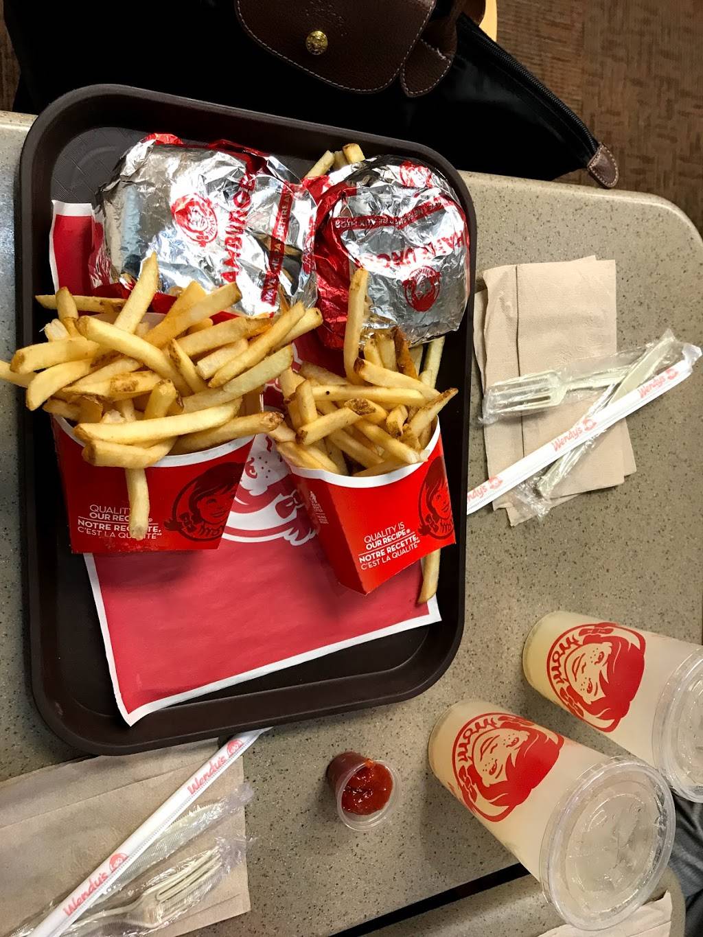 Wendys | restaurant | 350 N Front St, Belleville, ON K8P 3C7, Canada | 6139679636 OR +1 613-967-9636