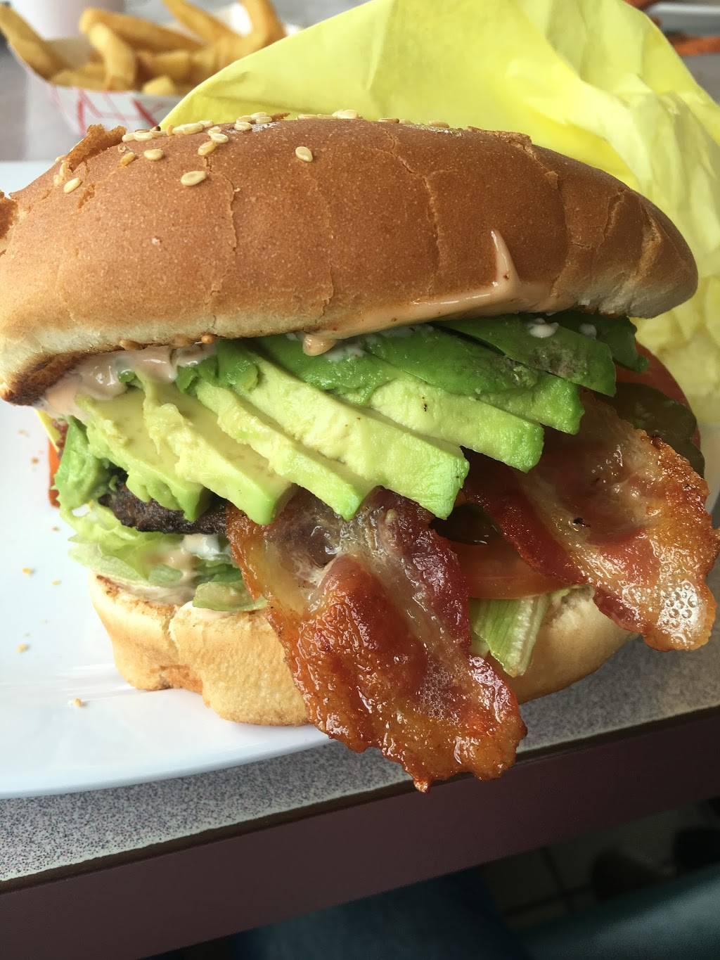 Johnnys | restaurant | 2302 N Garey Ave, Pomona, CA 91767, USA | 9095932696 OR +1 909-593-2696