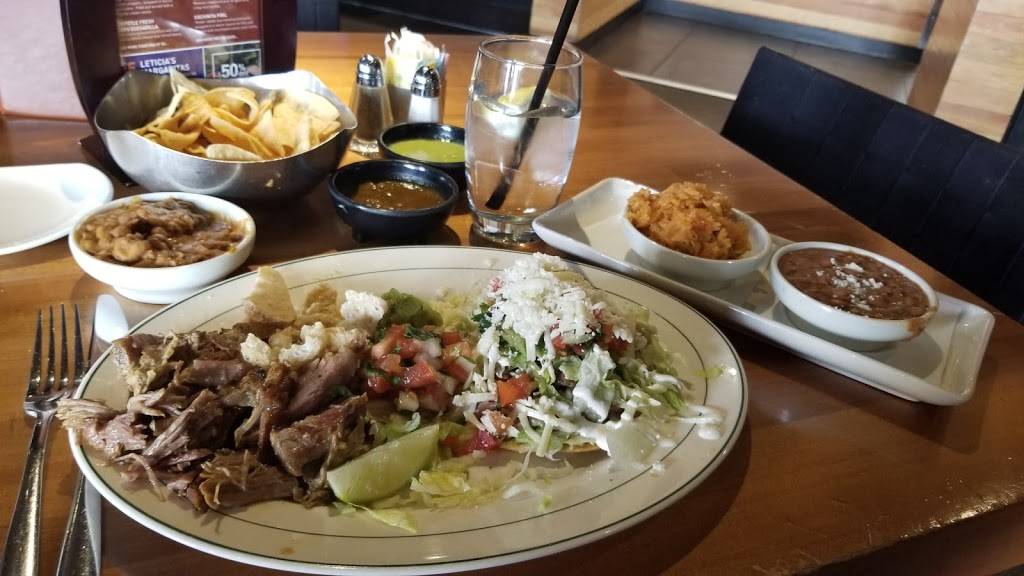 Leticias Cocina & Cantina | restaurant | 777 W Lake Mead Pkwy, Henderson, NV 89015, USA | 7024766008 OR +1 702-476-6008