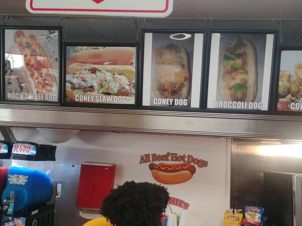 Uncle Dogs | restaurant | 643 Capital Ave SW, Battle Creek, MI 49015, USA | 2692237648 OR +1 269-223-7648