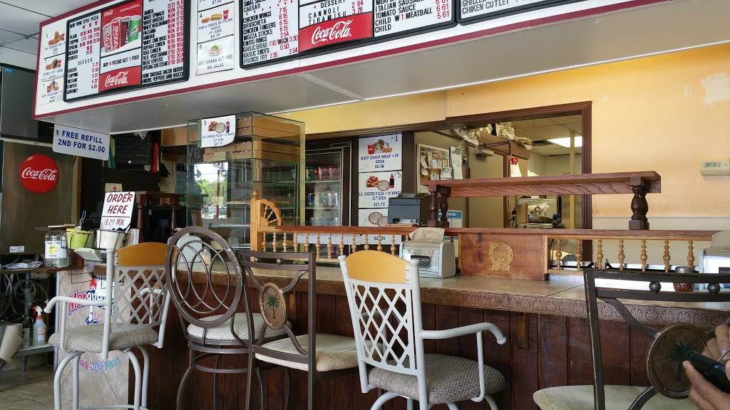 Moravelas Pizza | restaurant | 1836 Airport-Pulling Rd, Naples, FL 34112, USA | 2394179922 OR +1 239-417-9922