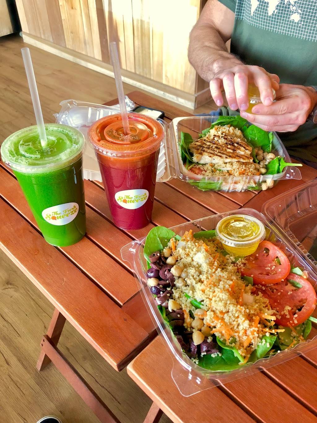 The Fresh Squeeze | restaurant | 386 E Dania Beach Blvd, Dania Beach, FL 33004, USA | 9549261142 OR +1 954-926-1142